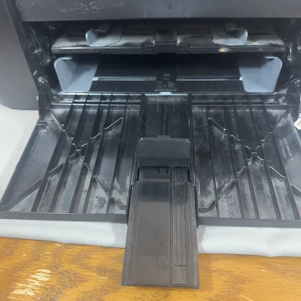 HP‎ P1606DN LaserJet Printer With Cords And All Pieces Seen In Pics